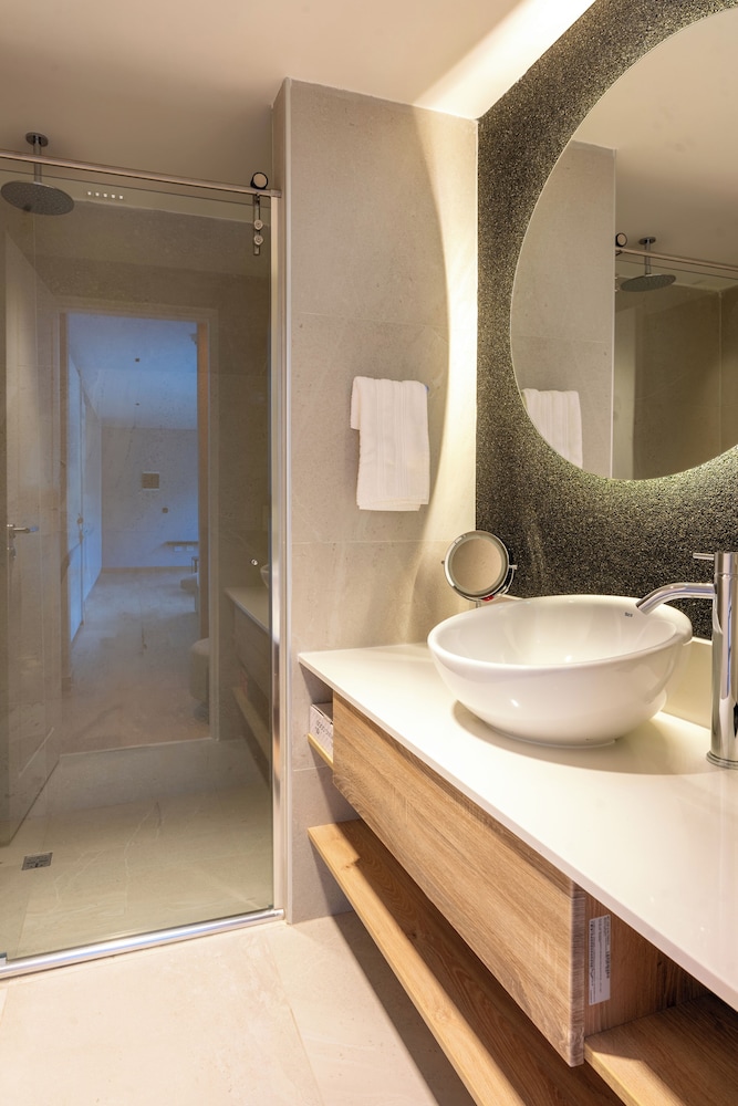 Radisson Blu Bariloche 60/60
