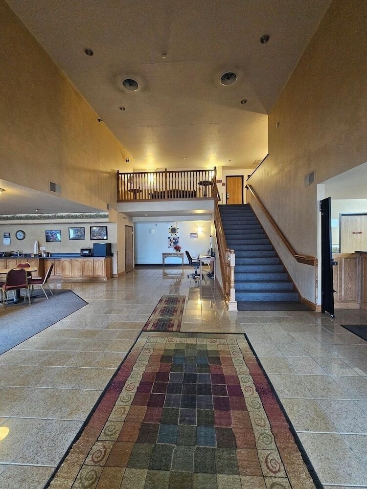 Park View Inn And Suites And Conference Center 56/65