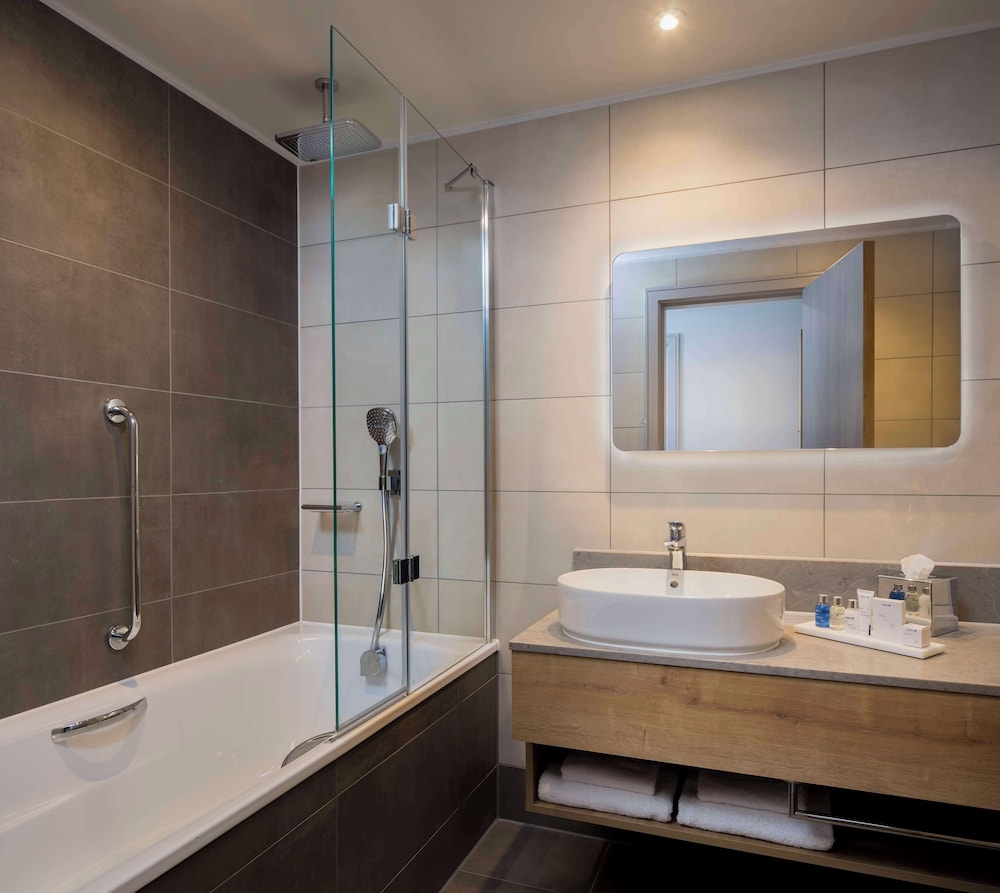 Radisson Blu Hotel, Sheffield 48/50