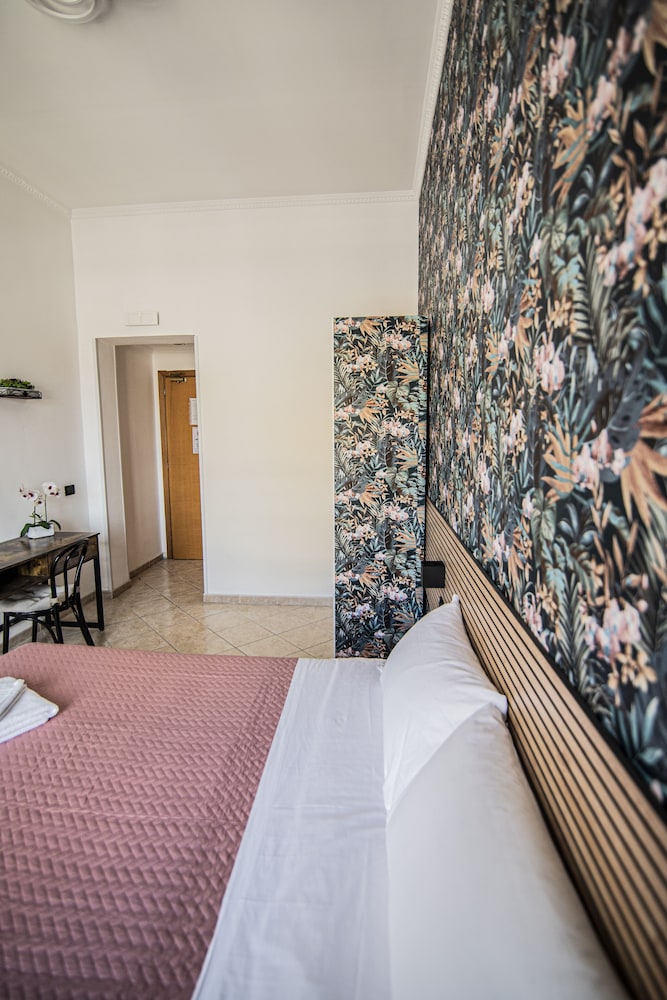 Hotel Dell Urbe 7/50