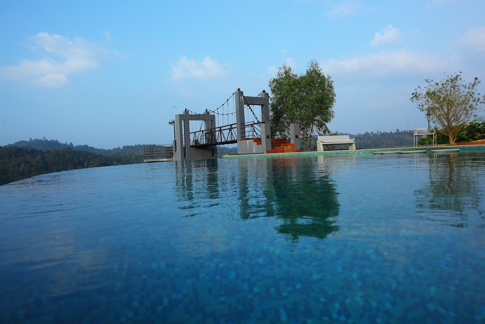 Arayal Resorts: A Unit of Sharoy Resort 44/49