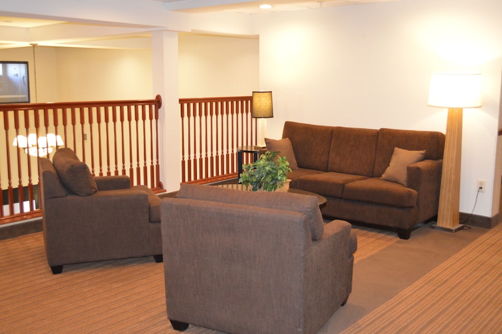 Sleep Inn & Suites Virginia Horse Center 35/53