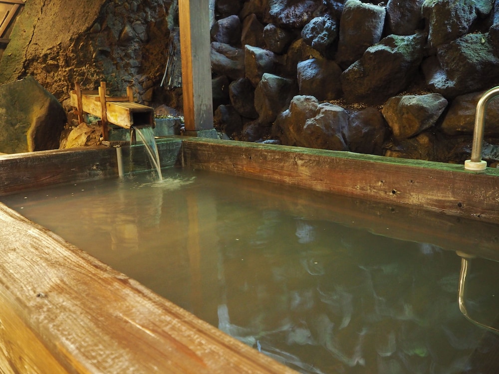 KUSATSU ONSEN OSAKAYA 30/65
