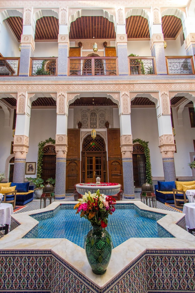 Riad Myra 4/75