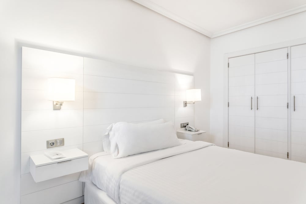 Landmar Costa los Gigantes Family Resort 23/68