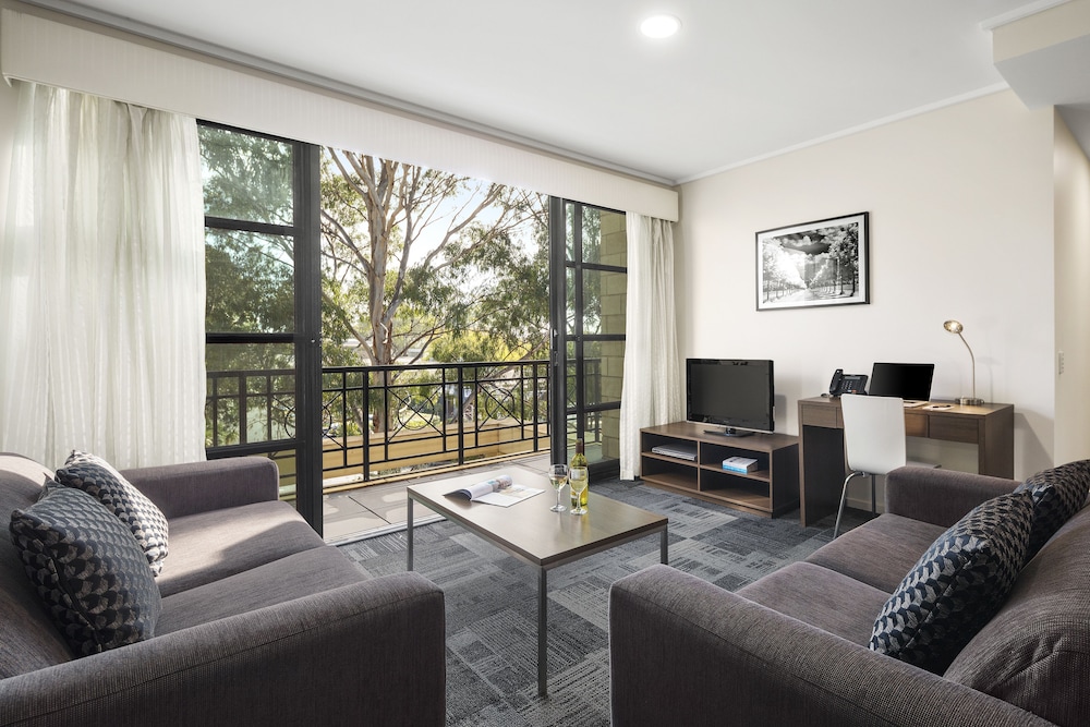 Quest Narre Warren 13/23