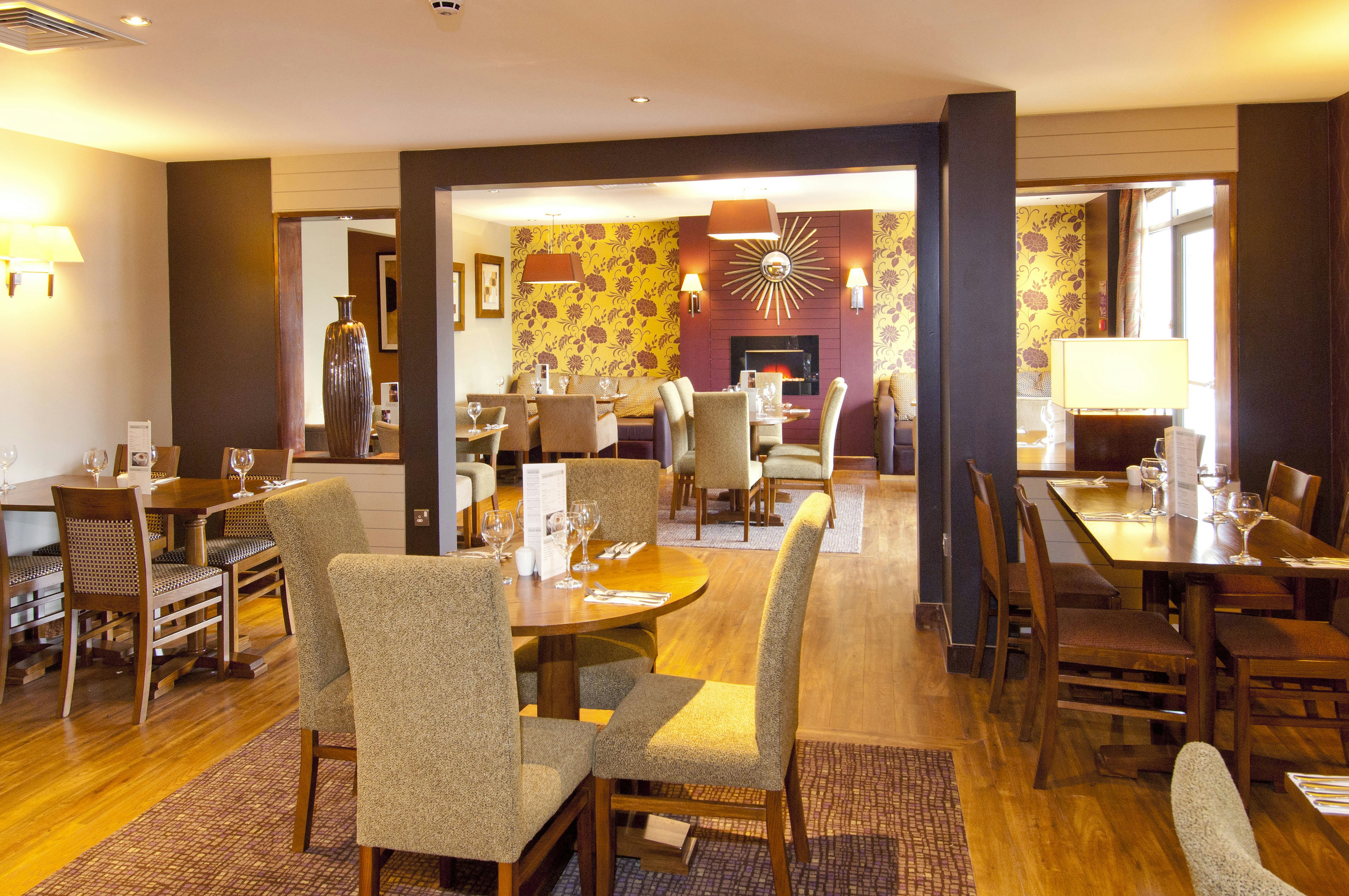 Premier Inn Rochester 26/34