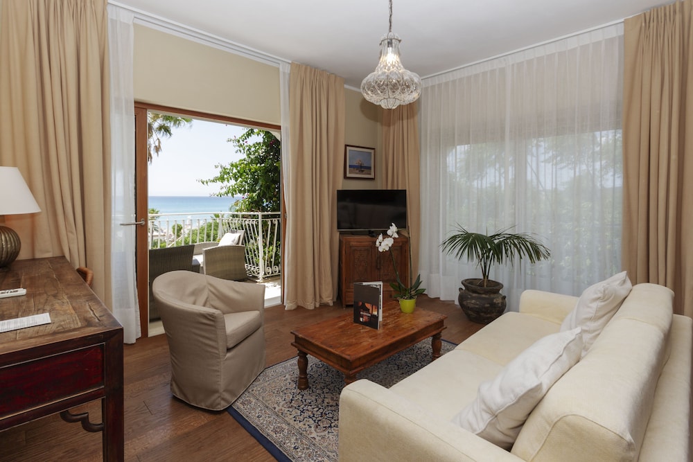 Hotel Simius Playa 8/39