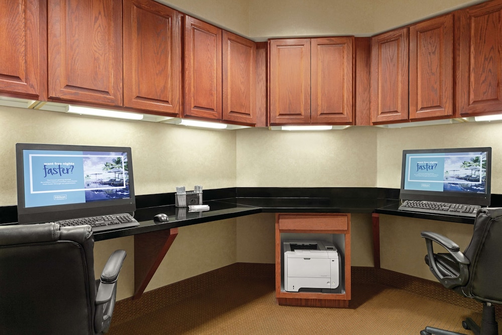Hampton Inn and Suites Enid 43/50