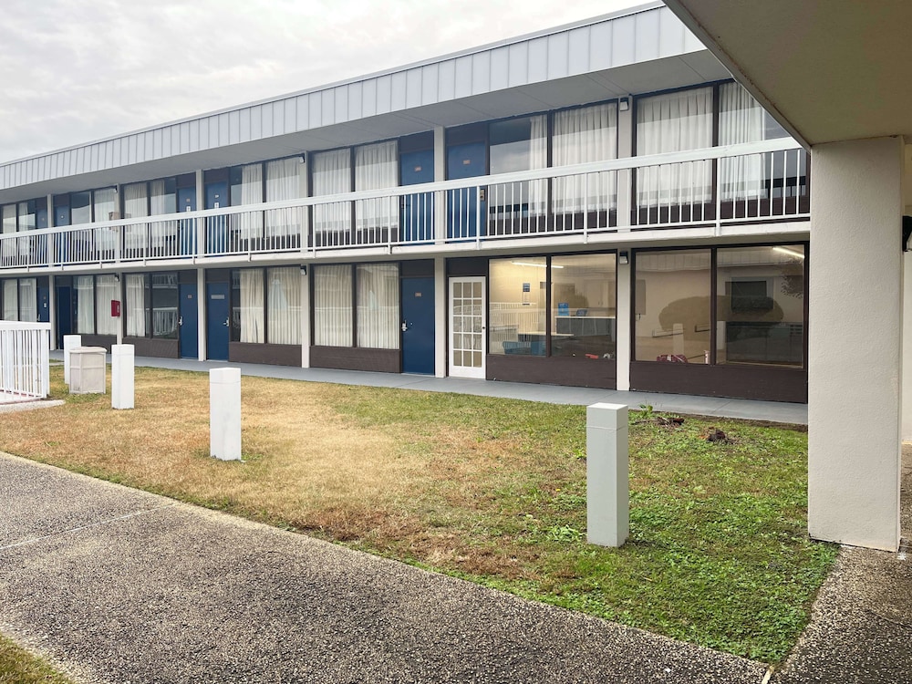 Motel6 Lugoff, SC in LUGOFF - SC