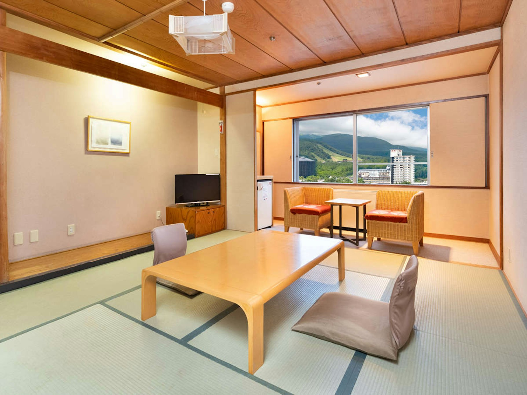 Kusatsu Onsen Hotel Resort 12/34