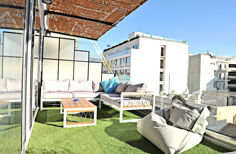 The Athenians Modern Apartments 35/50