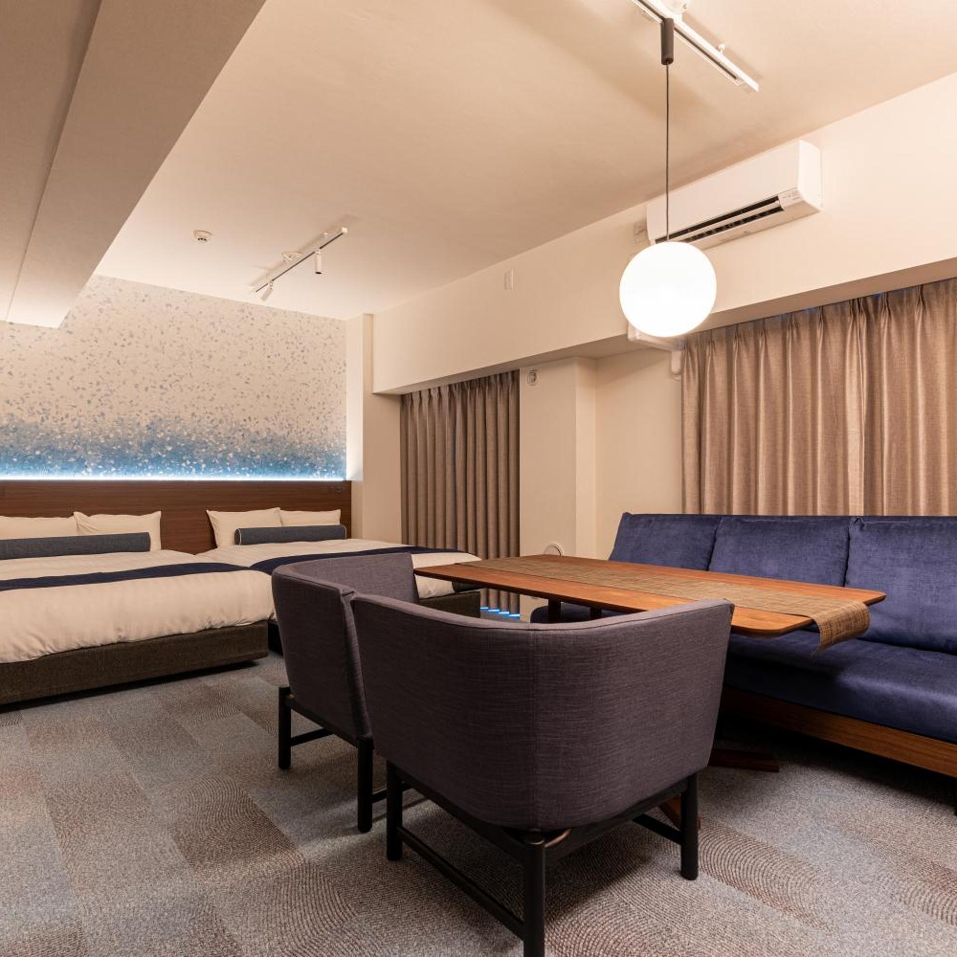 Hotel Toki 50/50