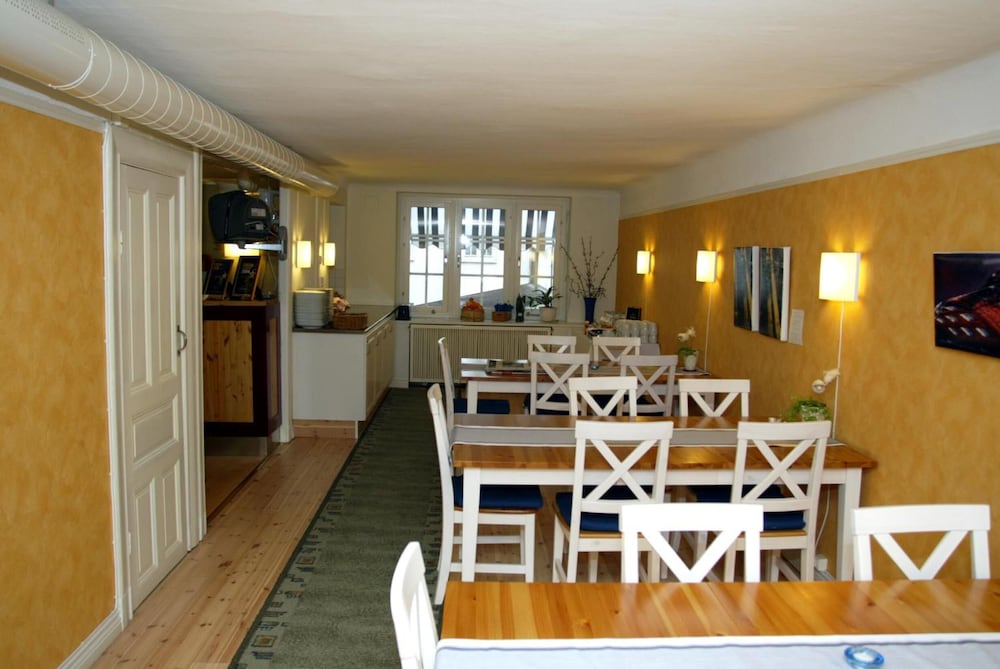 Hotel Emma 31/39