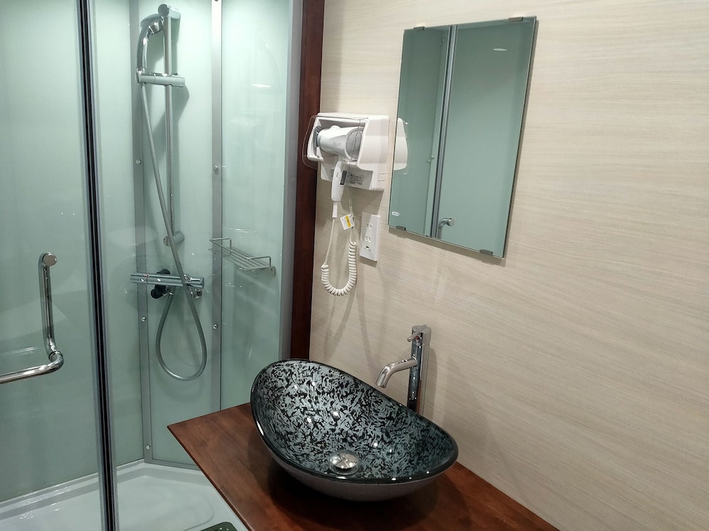 Hotel Erenoa 25/25
