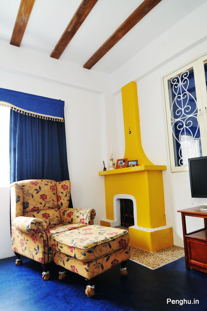 Greek frontier villa 41/49