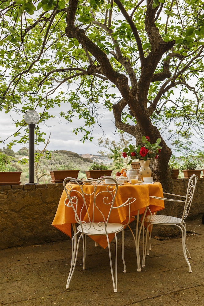 Locanda Etrusca 40/50