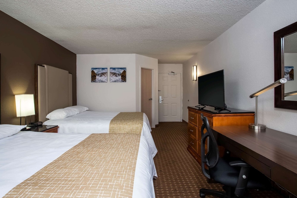 Travelodge By Wyndham Fort Wayne North 5/38