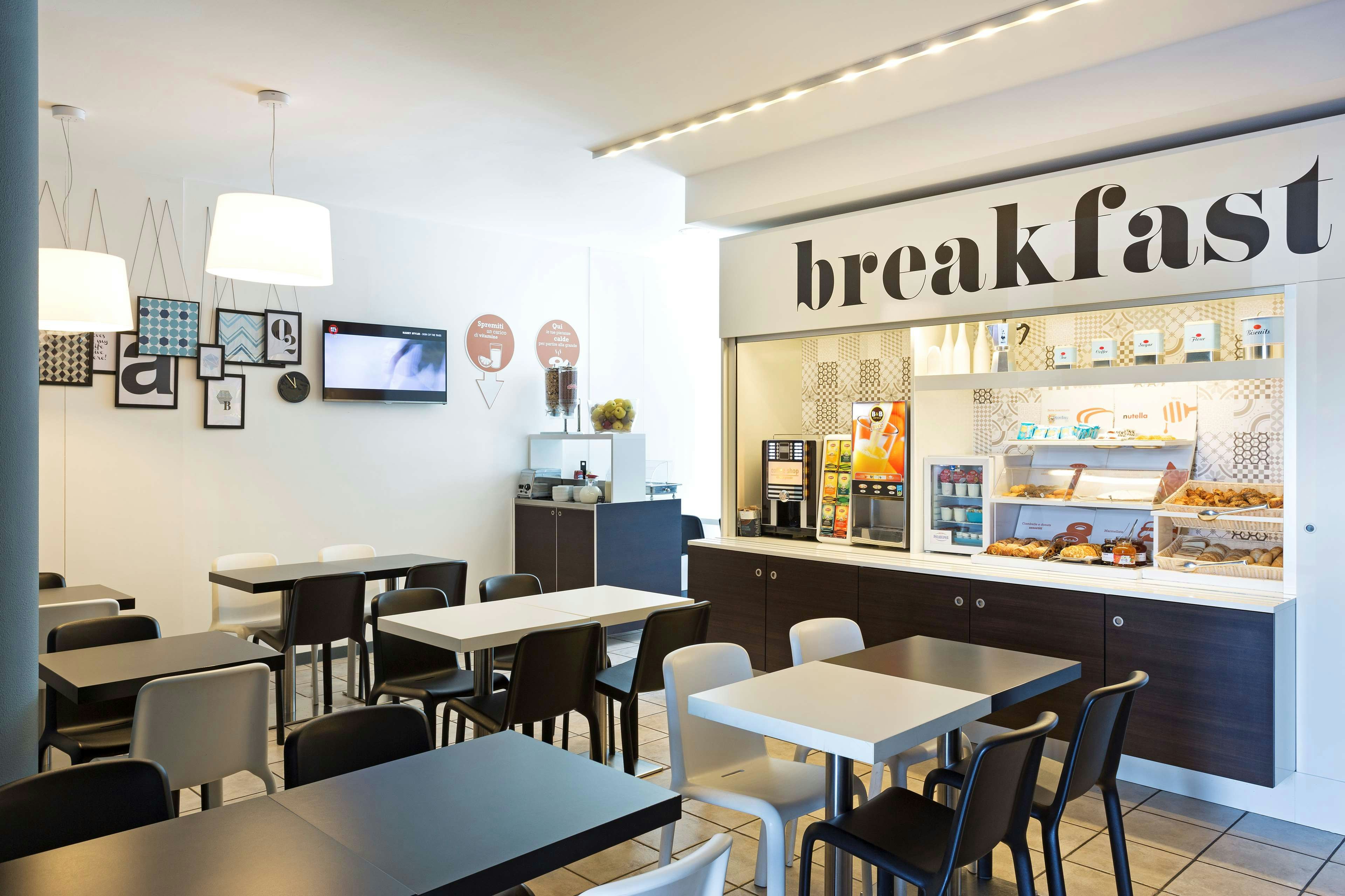 B&B Hotel Bologna 41/54