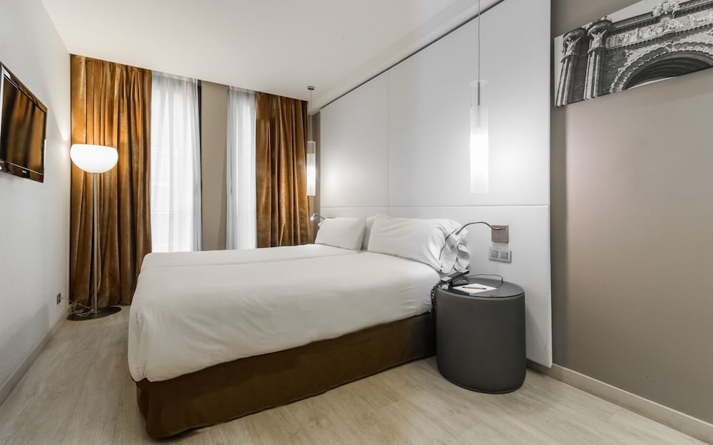 Grums Barcelona Hotel 19/45