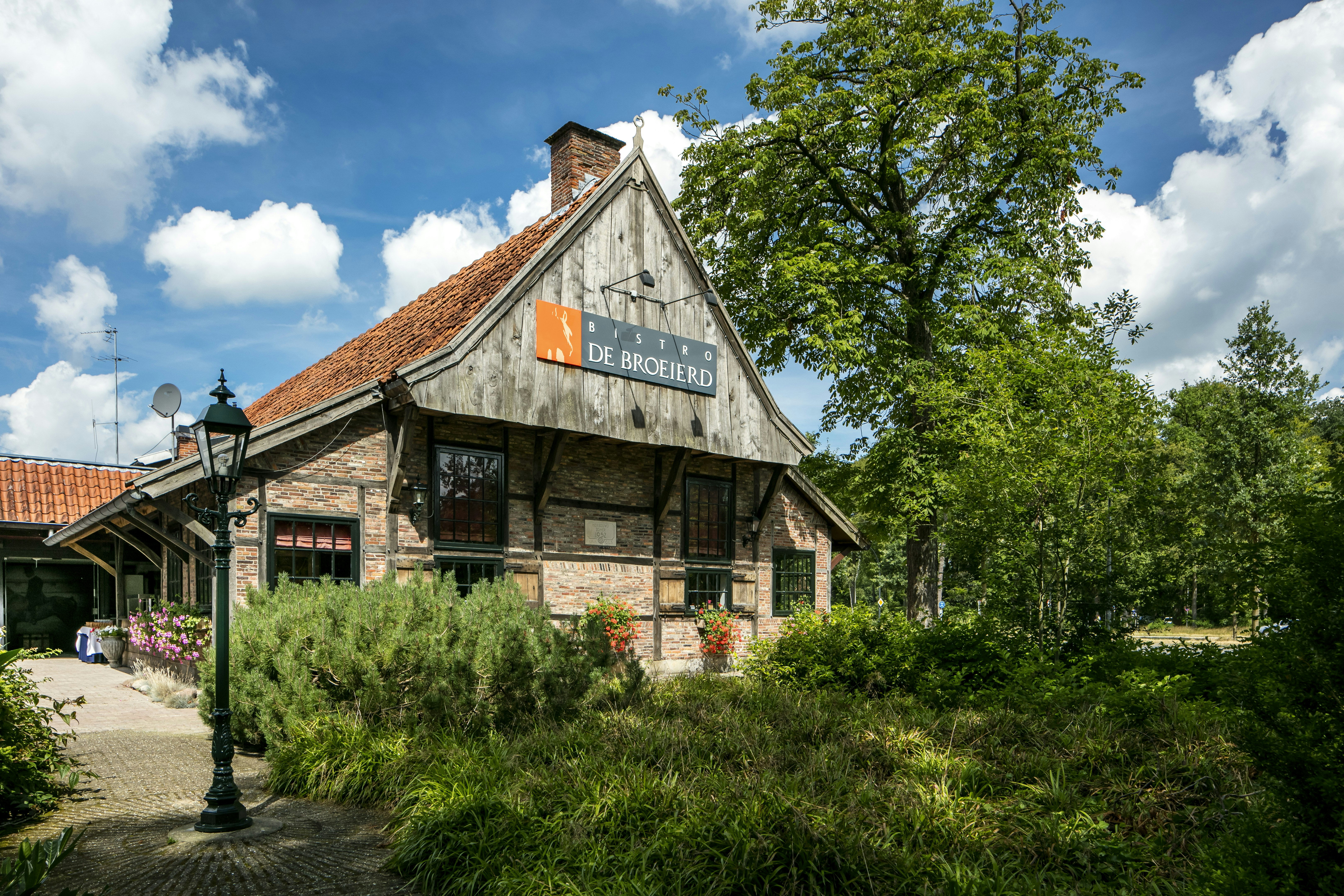 Fletcher Hotel-Restaurant De Broeierd-Enschede 40/42