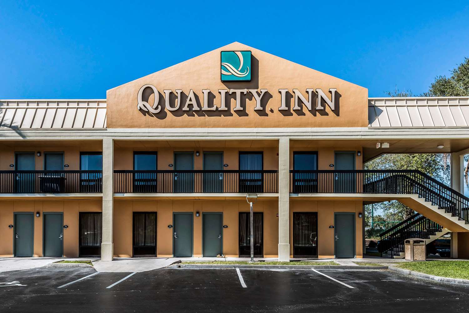 Quality Inn Fort Pierce I-95 3/29