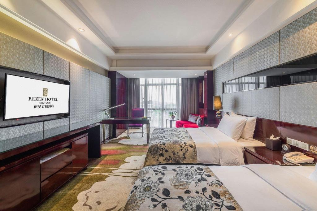 Rezen Kingtown Hotel (Chongqing Liangjiang New District) 44/58