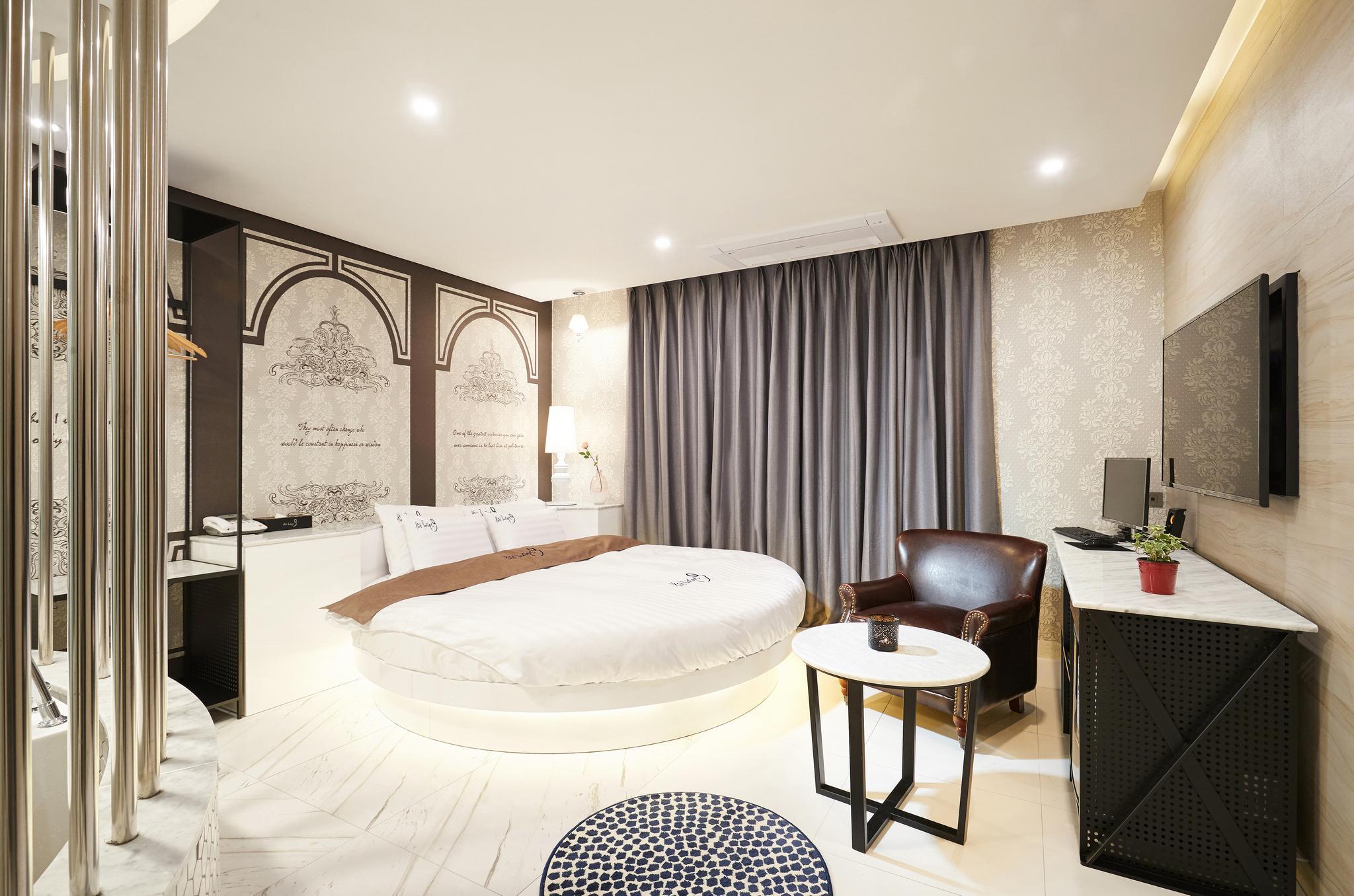 Oriental, Suite