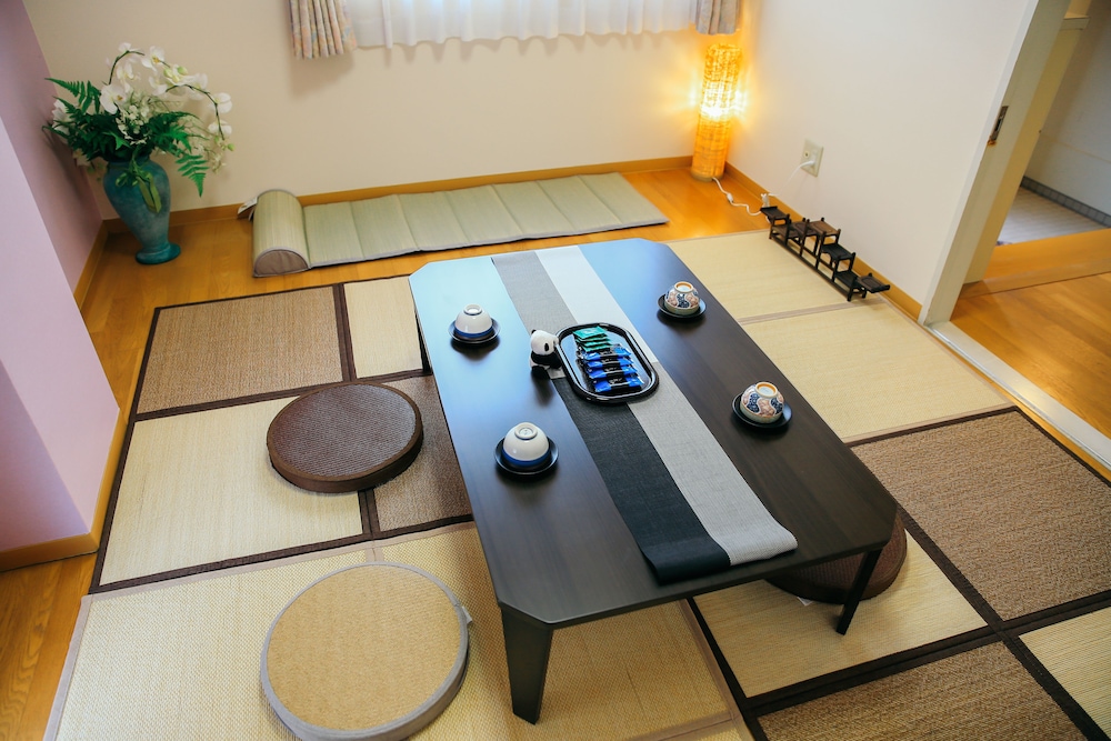 Shinnishiki Hotel 39/68