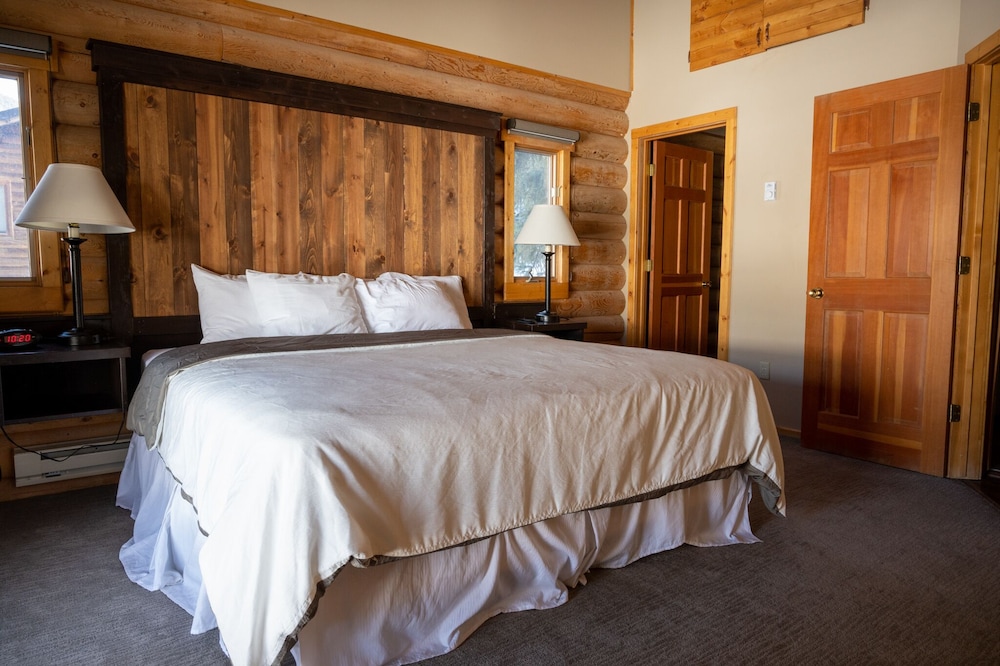 320 Guest Ranch 10/50