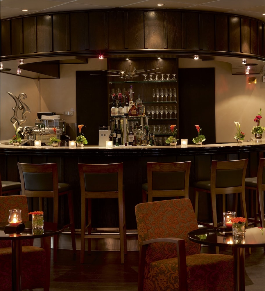 Movenpick Nuremberg Airport 53/75