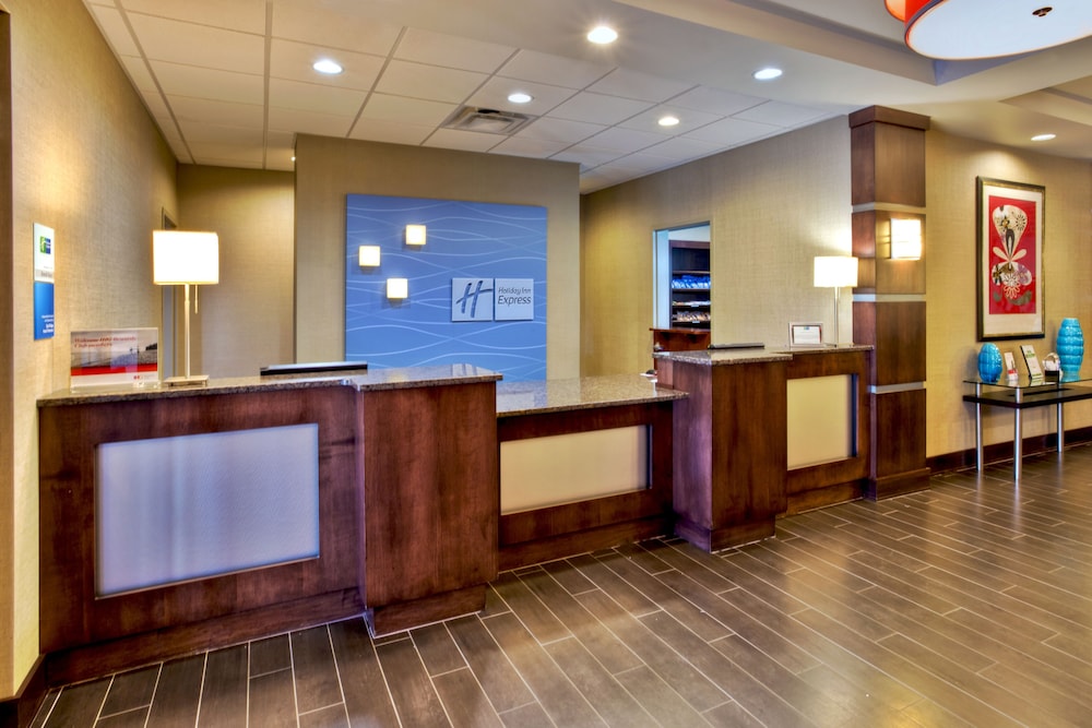 Holiday Inn Express Hotel Amp Suites Oak Ridge 5/46