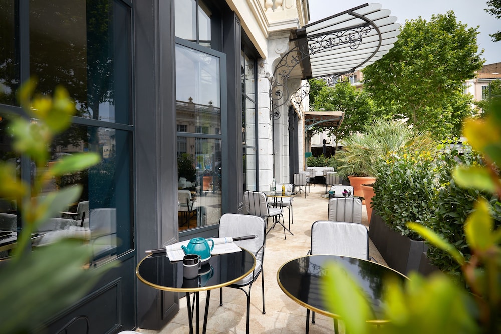 Hotel Victoria Valence 42/47