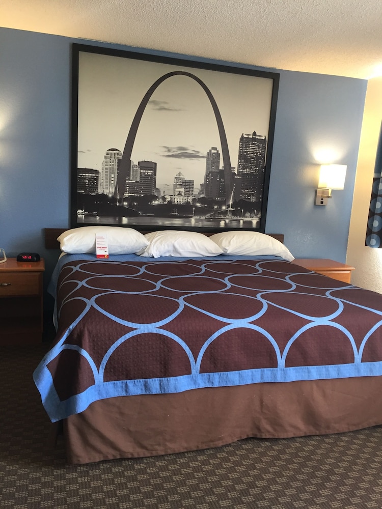 Super 8 by Wyndham Cuba 9/29