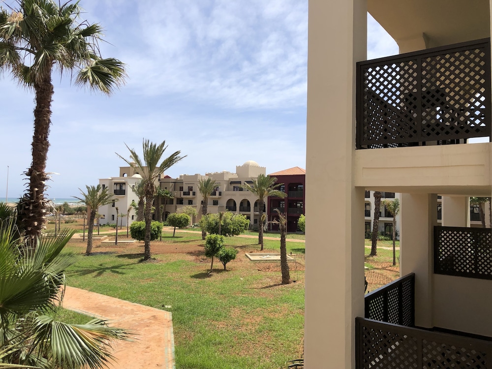 Oasis Atlantico Blue Pearl Beach And Spa 28/35