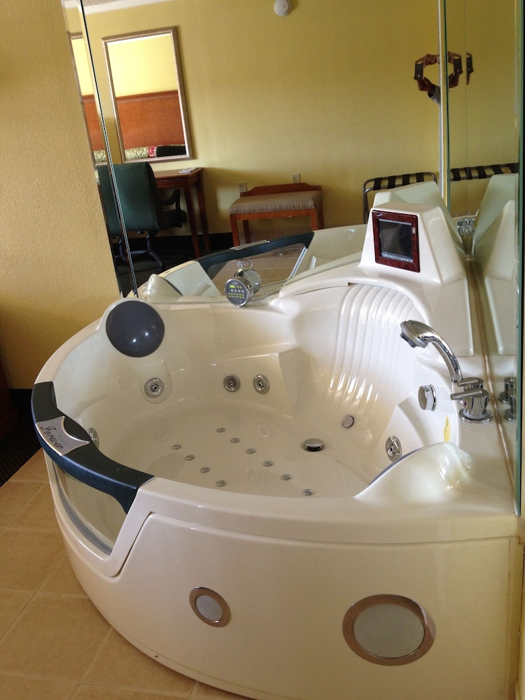 Americas Best Value Inn Conyers 41/54