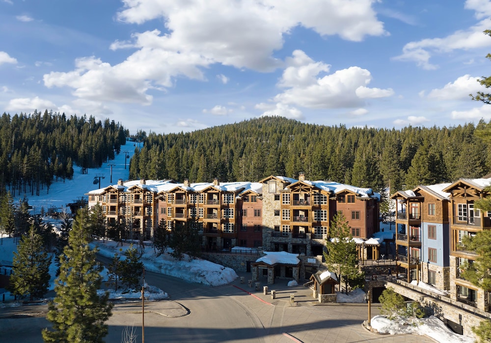 Hyatt Vacation Club at Northstar Lodge 43/50