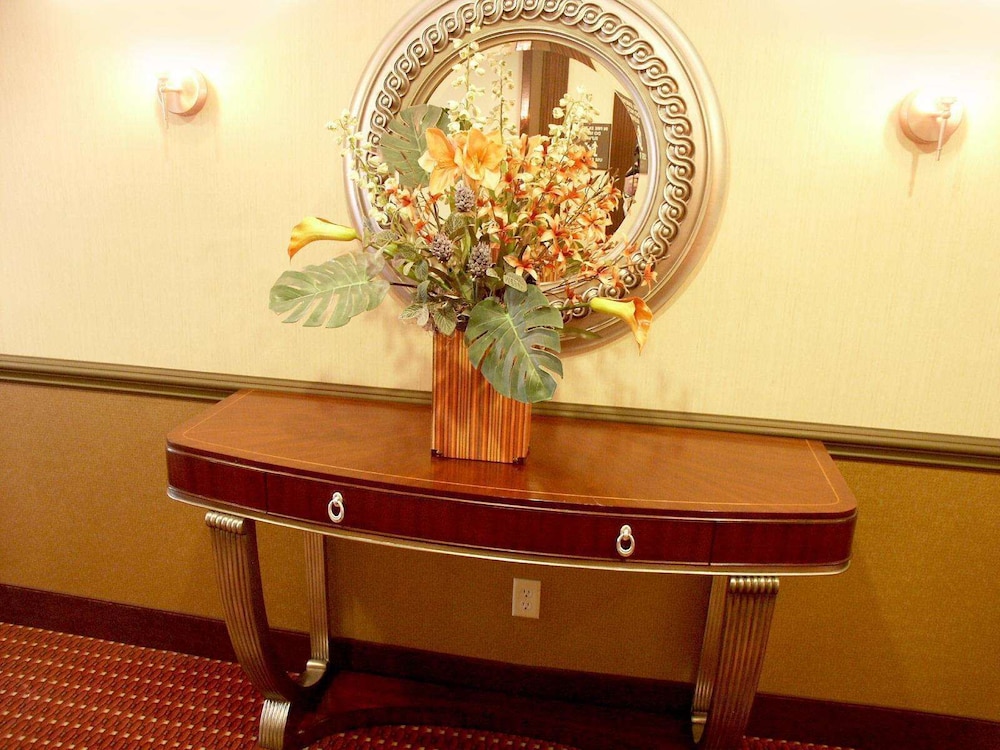 Hampton Inn Suites Richmond Virginia Center Va 54/67