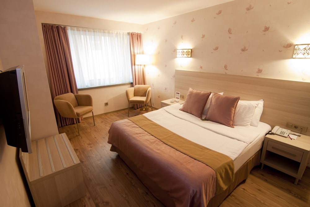 Ramada by Wyndham Ankara 9/40