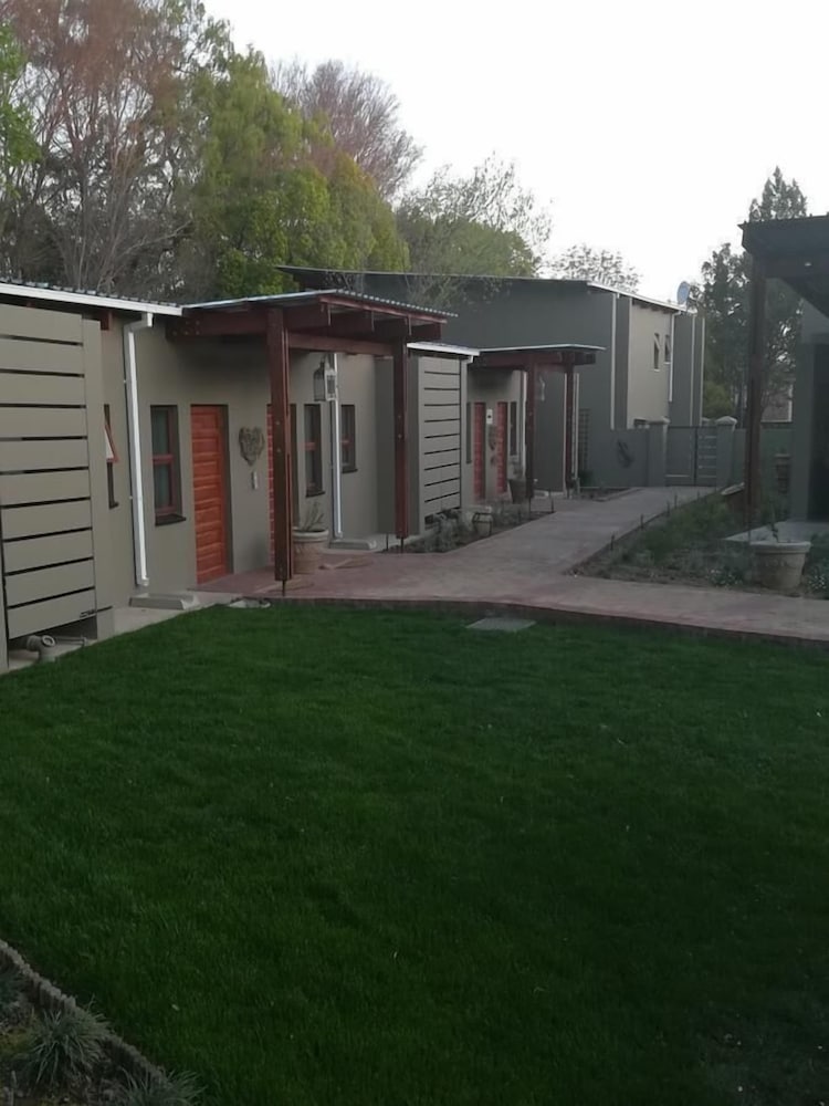 Tranquil House B&B @ 10 Berry St 31/44