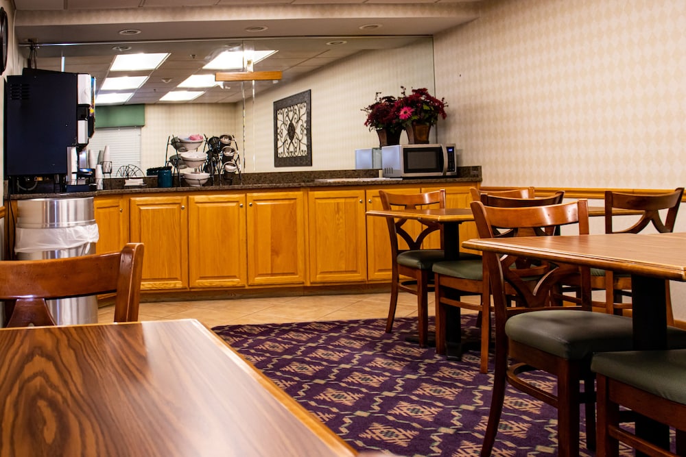 Bay Mountain Inn Cherokee Smoky Mountains 24/45