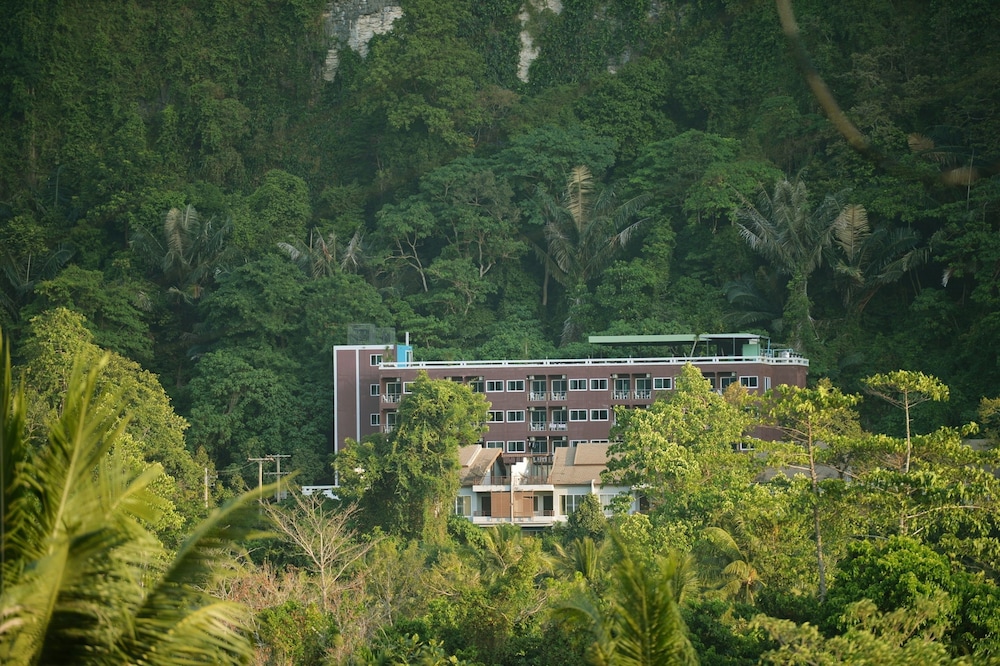 AONANG MOUNTAIN VIEW HOTEL 43/45