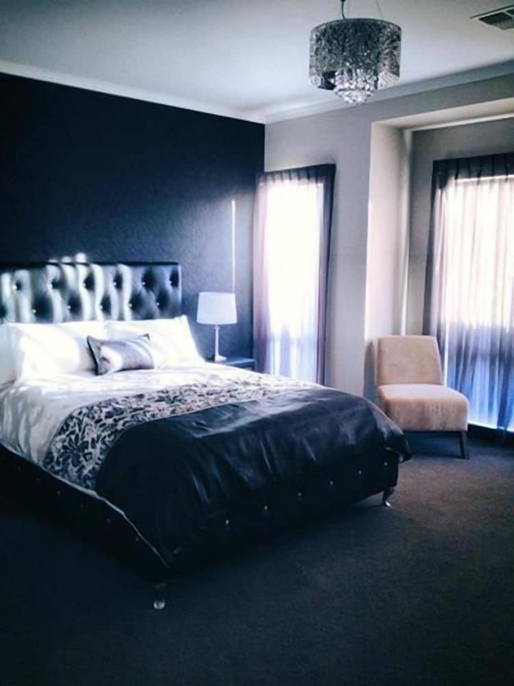Casavino Luxury Villas 12/29