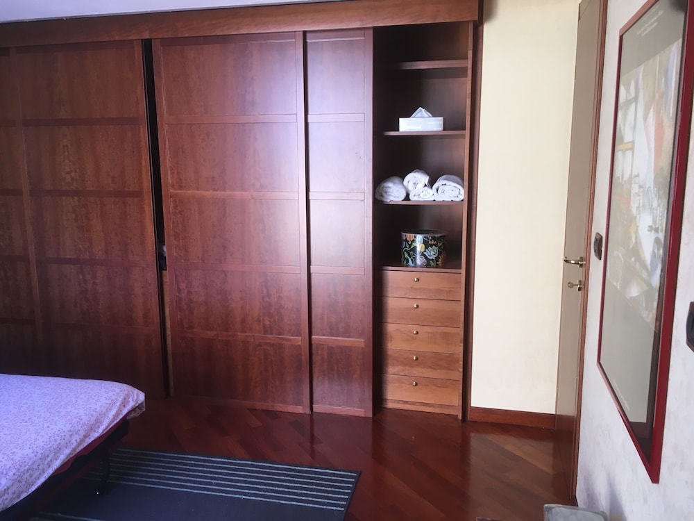 Jfk B & B 17/31