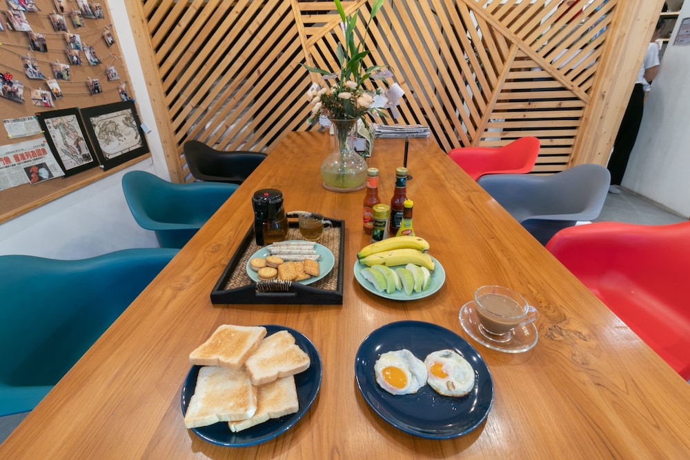 Timber Hostel 48/63