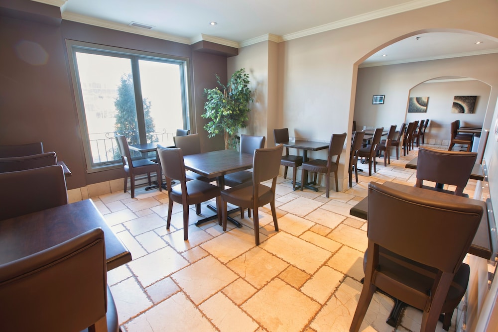 Hotel Brossard 33/37