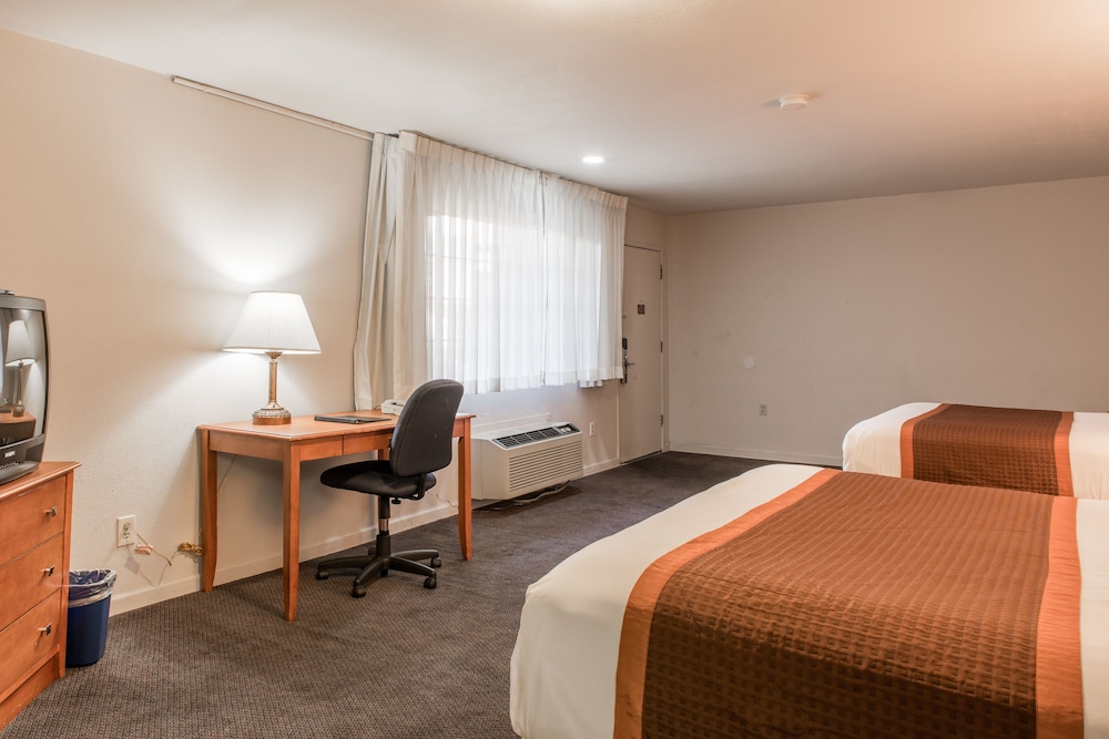 Motel6 Ukiah, CA - North 30/53