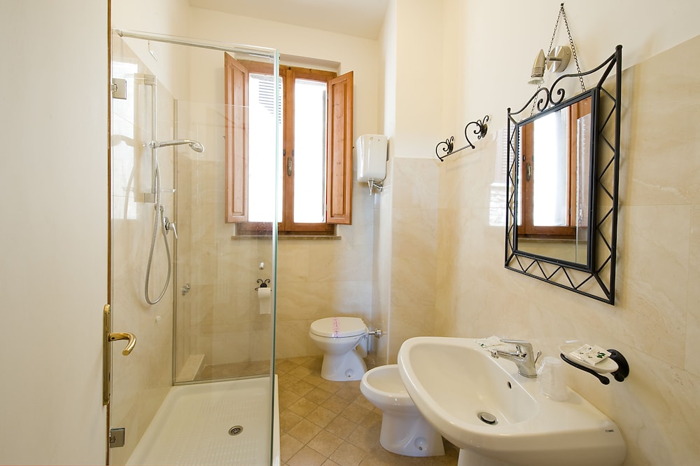 Properzio Hotel 25/25
