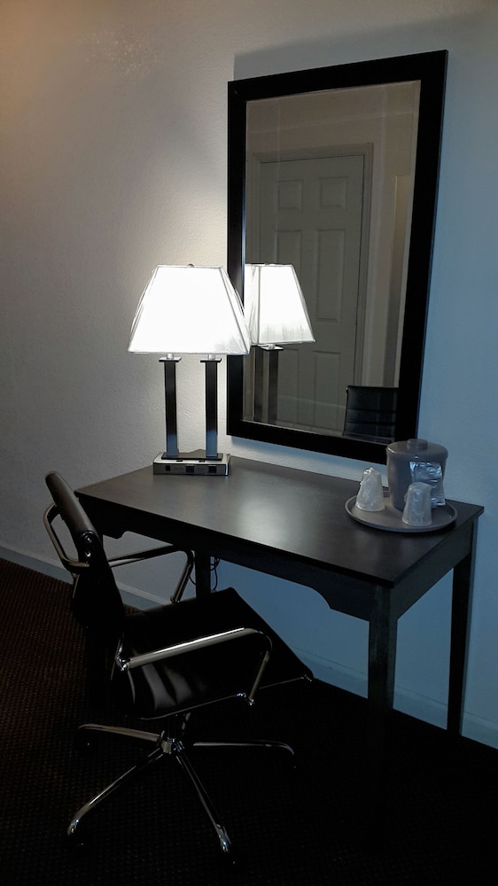 Mountain Valley Inn Dillard 43/62