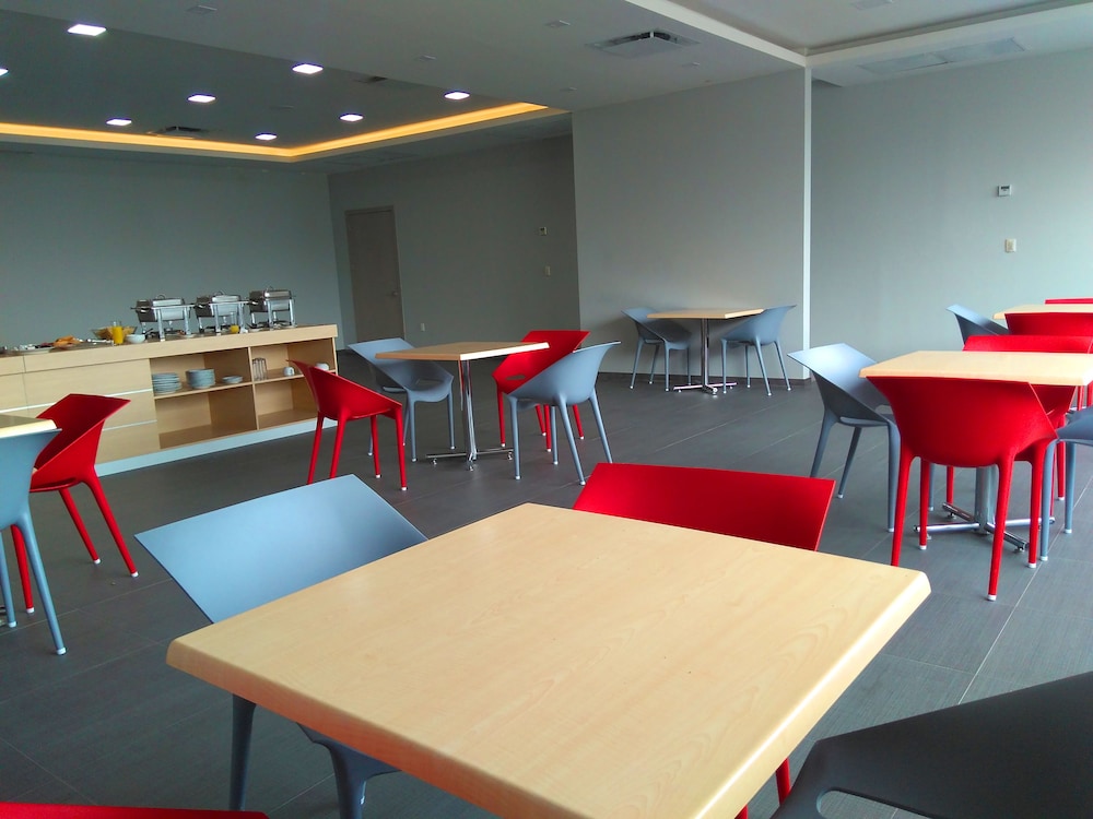 Life Hotel 44/55
